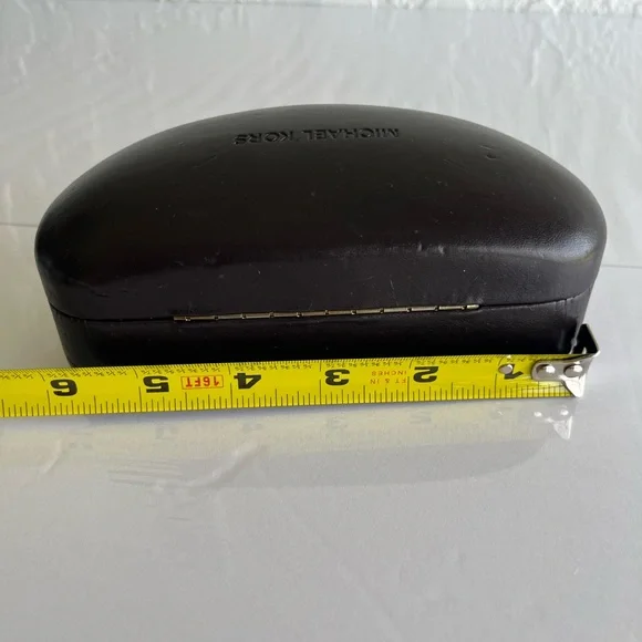 MICHAEL KORS Women Hard Clamshell Sunglasses Case - Picture 12 of 16